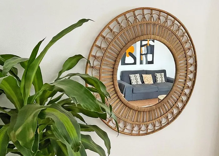 Charlotte Villa Tias