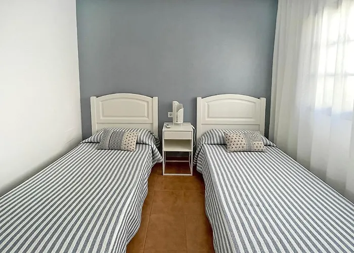 Charlotte 빌라 티아즈